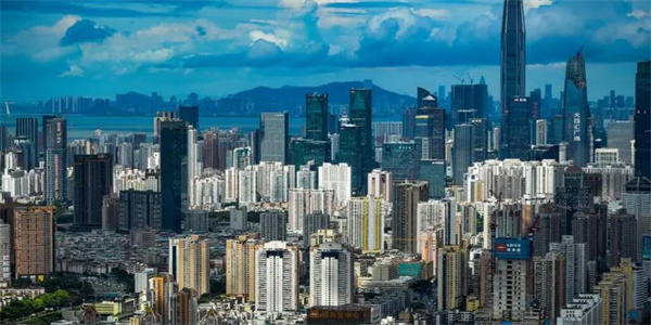 中国地产现况生活困难 股民们应当注意哪些股?